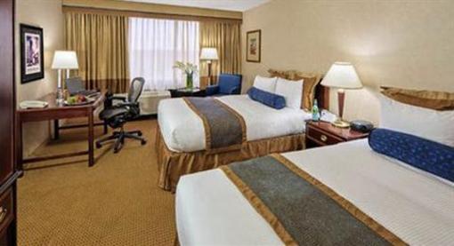 фото отеля Wyndham Lisle-Chicago Hotel