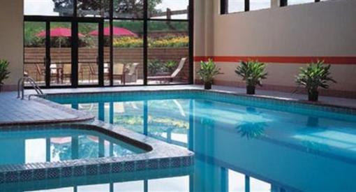 фото отеля Wyndham Lisle-Chicago Hotel