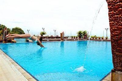фото отеля Cambodiana Hotel