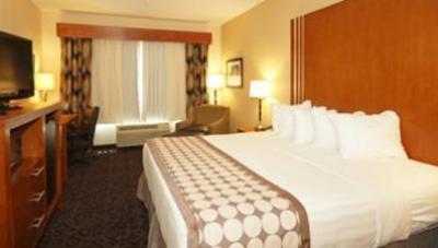 фото отеля BEST WESTERN Rose City Conference Center Inn