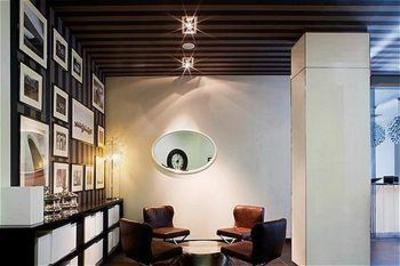 фото отеля Holiday Inn Genoa City
