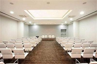 фото отеля Holiday Inn Genoa City