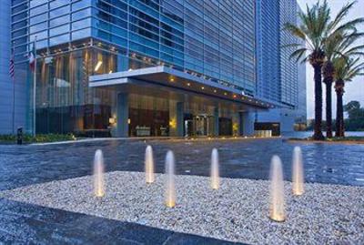 фото отеля The Westin Santa Fe Mexico City