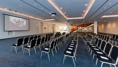 фото отеля Crowne Plaza Airport St. Petersburg