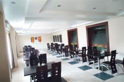 фото отеля Hotel Abi Krishna