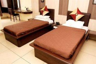 фото отеля Hotel Abi Krishna