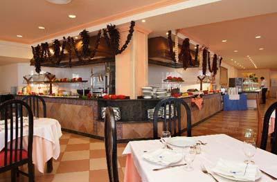 фото отеля Grupotel Imperio Playa Hotel Ibiza