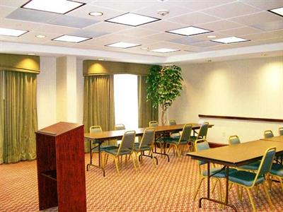фото отеля Hampton Inn Cleveland (Mississippi)
