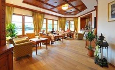 фото отеля Hotel Seeblick Goldegg