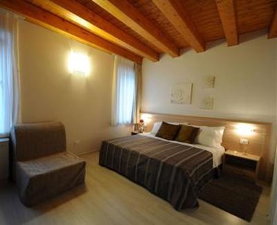 фото отеля Albergo Leon Bianco Gonars
