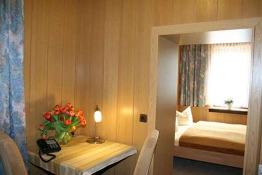 фото отеля Hotel-Pension Am Kirschberg