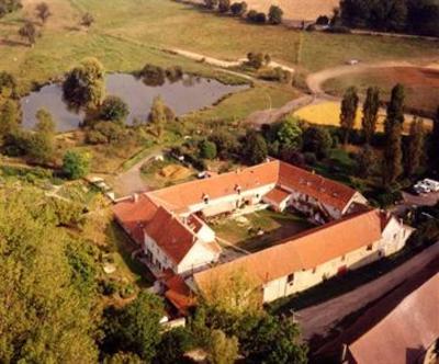 фото отеля Restaurant Gites De La Ferme Des Moulineaux