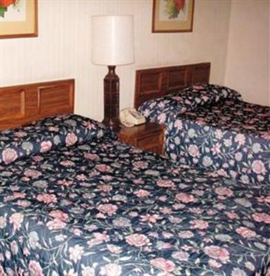 фото отеля Grumpy's Motor Inn