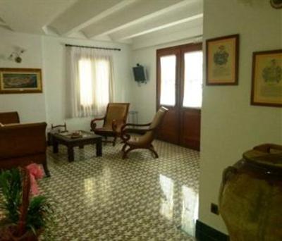 фото отеля Hostal Aranda
