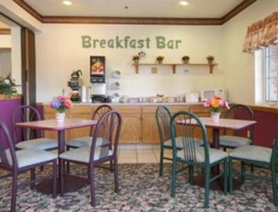 фото отеля Super 8 Motel Osage