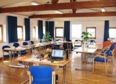 фото отеля Seminarhotel Friedrichshof Zurndorf
