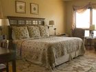 фото отеля Lucille's Mountain Top Inn