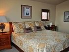 фото отеля Lucille's Mountain Top Inn