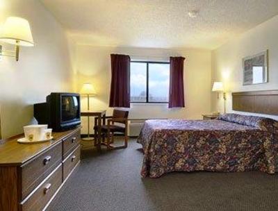 фото отеля Super 8 Smithville Lake