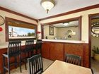 фото отеля Days Inn Pratt