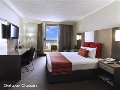 фото отеля Hotel Grand Chancellor Surfers Paradise Gold Coast