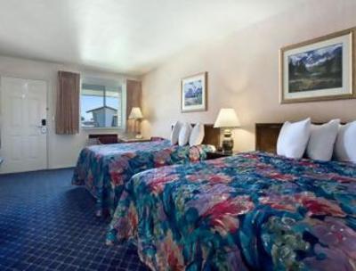 фото отеля Super 8 Motel Nephi