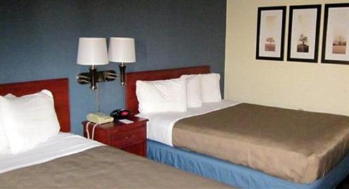 фото отеля AmericInn Lodge & Suites Austin