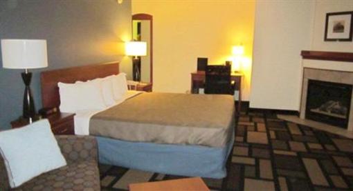 фото отеля AmericInn Lodge & Suites Austin