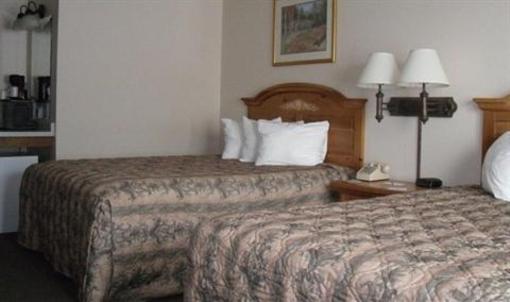 фото отеля Country Inn & Suites Chippewa Falls
