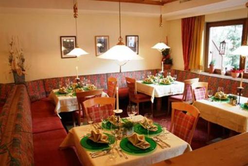 фото отеля Hotel Rifflsee Sankt Leonhard im Pitztal