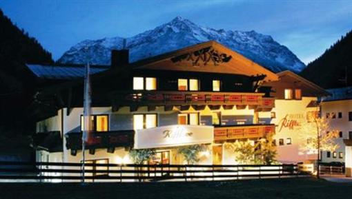 фото отеля Hotel Rifflsee Sankt Leonhard im Pitztal