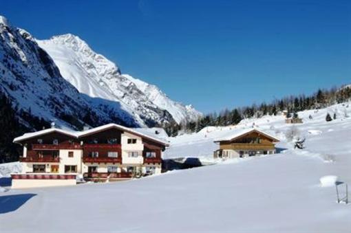 фото отеля Hotel Rifflsee Sankt Leonhard im Pitztal