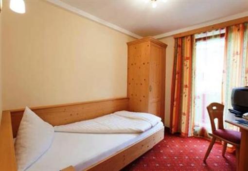 фото отеля Hotel Rifflsee Sankt Leonhard im Pitztal