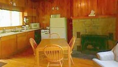 фото отеля Tygart Lake State Park Vacation Cabins Grafton (West Virginia)