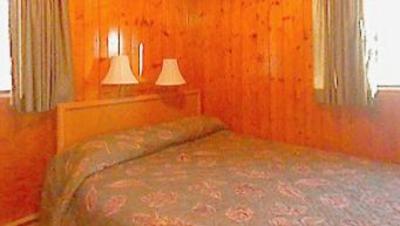 фото отеля Tygart Lake State Park Vacation Cabins Grafton (West Virginia)