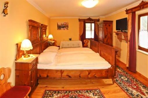 фото отеля Gasthof Zur Post Untertauern