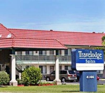 фото отеля Phoenix/Mesa Travelodge Suites