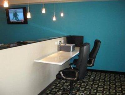 фото отеля Best Western Douglas Inn & Suites