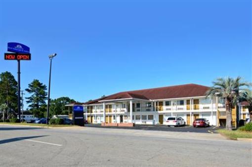 фото отеля Americas Best Value Inn & Suites Ashburn