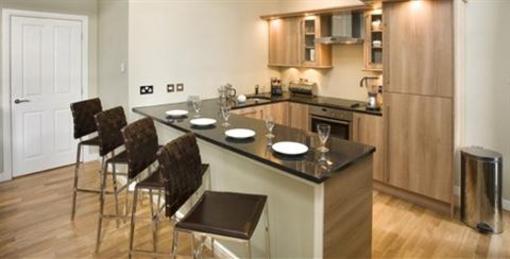 фото отеля St Giles Dovecot Apartments Edinburgh