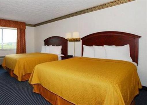 фото отеля Quality Inn Scottsburg