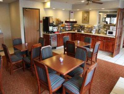 фото отеля Baymont Inn & Suites Rolla