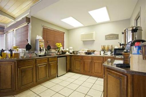фото отеля Best Western College Way Inn