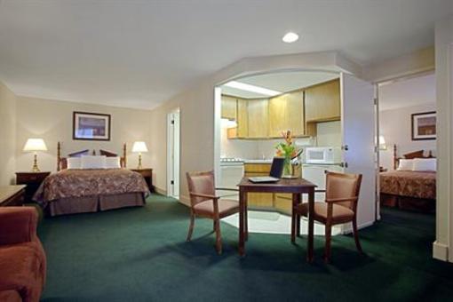 фото отеля Best Western College Way Inn