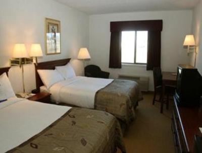 фото отеля Baymont Inn & Suites Marshfield