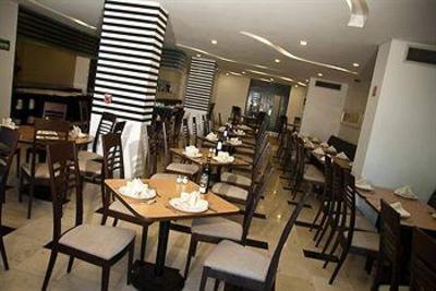 фото отеля Quality Zona Rosa Suites Mexico