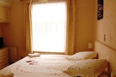 фото отеля Woodstock Guest House