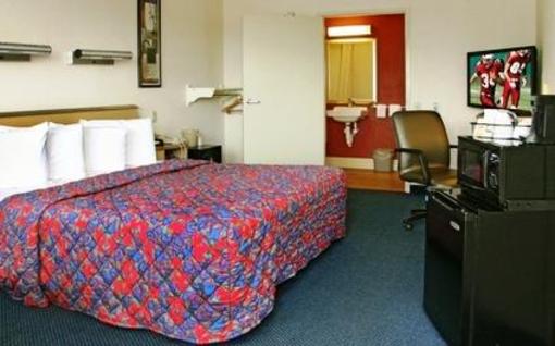 фото отеля Red Roof Inn Austin - South