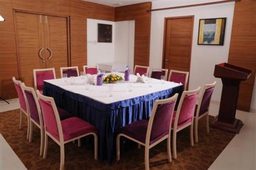 фото отеля Biverah Hotel & Suites