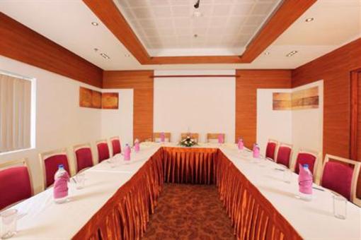 фото отеля Biverah Hotel & Suites